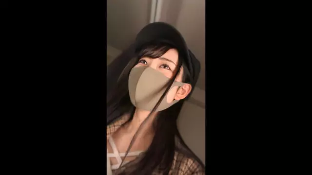 FC2PPV 4072323 이마라에서 쉬지 않고 눈물샘이 붕괴된 19세 눈물샘 [cen]