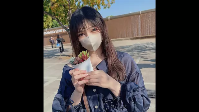 FC2PPV 4073266 첫 촬영/얼굴 등장!3일 한정!간병인이 귀엽고 사랑스러운 눈으로 나를 바라보며 나를 유혹한다… 서로 놀다가 붉어지는 음란한 몸에 질내 사정을 계속한다!!두 번 연속 질내 사정!!!!