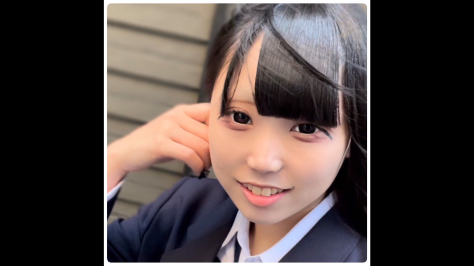 FC2PPV 4077629 【無】男心をくすぐる地下アイド…