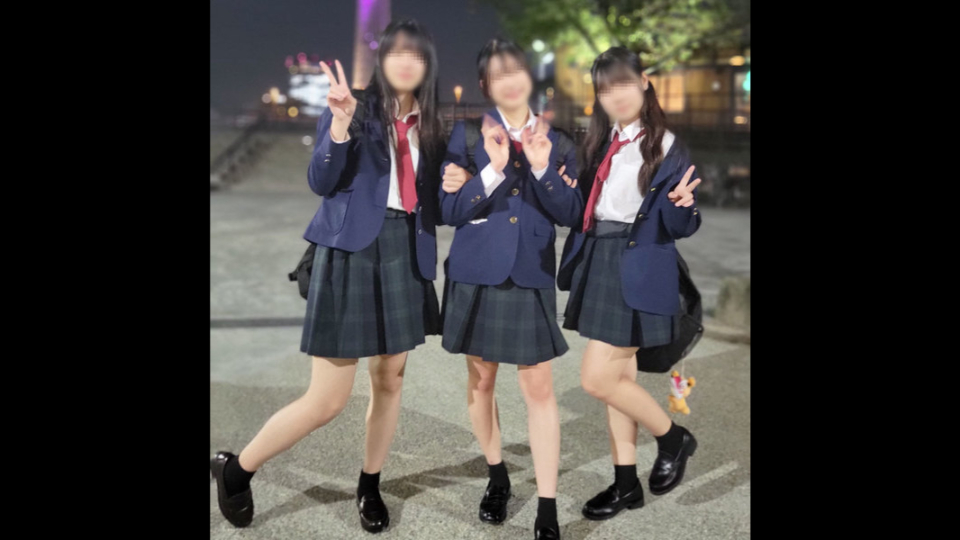 FC2PPV 4079839 女子校の仲良し3人組。4P全員…