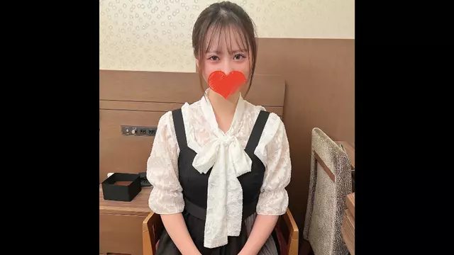 FC2PPV4106666 대형 항공사의 국제선 승무원이었던 미녀.그녀는 너무 짜증나서 대담한 색녀가 되었고, 많은 양의 물을 뿜고, 두 번째 라운드에서 질내 사정 섹스를 했습니다.유혹으로 가득한 완전 비공개 D***k 비디오.