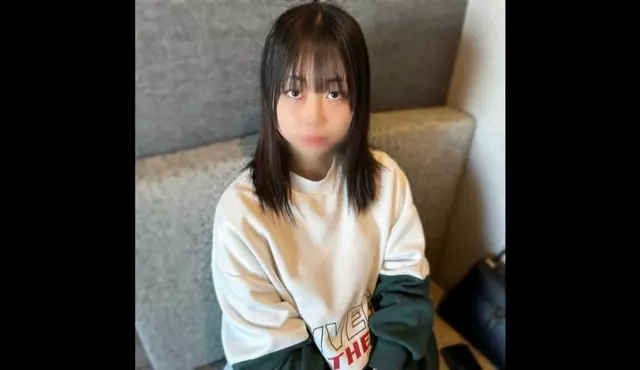 FC2PPV-4465145 처음이자 마지막![너무 많이 커밍] [질내 사정] 야한 것을 좋아하고 무릎을 꿇고 "넣어주세요"라고 애원하는 날씬하고 작은 가슴, 털이 많은 JD는 격렬한 오르가즘 경련 후에 질내 사정을 당합니다.*보너스 포함