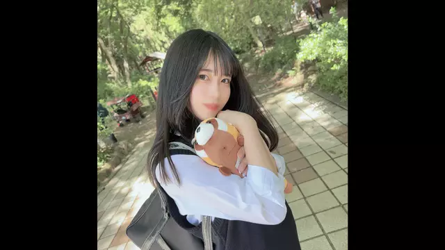 FC2PPV-4466529 첫 촬영, 얼굴 공개!막 전학 온 외로운 소녀, 귀여운 간사이 사투리와 부드럽고 숨겨진 큰 가슴 ◯◯ 생!무의식적인 유혹을 반복하는 죄 많은 J&K는 야외에서 음란하고 생 질내 사정