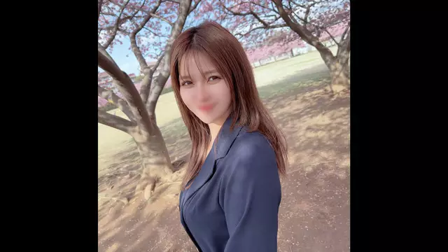 FC2PPV-4440630 첫 촬영/얼굴 공개!!오늘까지 기간 한정!!부끄럽지만 원해서 미안해요... 성욕에 너무 욕심이 나서 이성이 무너지고 비명과 함께 쾌락에 빠지고 초민감한 몸에 두 번 사정하고 입에 사정해요!!