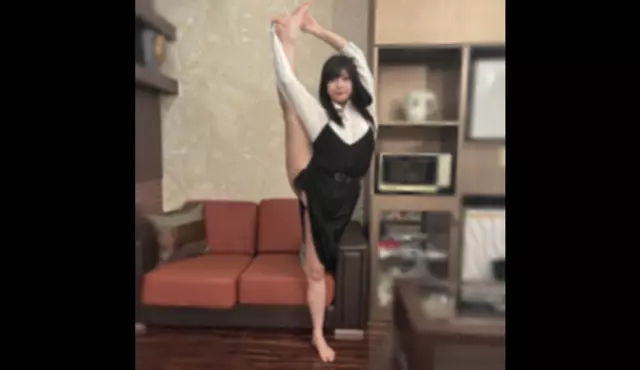 FC2PPV-4487831 [Creampie] Tubuh tinggi, fleksibel, dan montok dari seorang wanita imut dan tajam yang mengibaskan rambutnya dan berteriak nafsu.