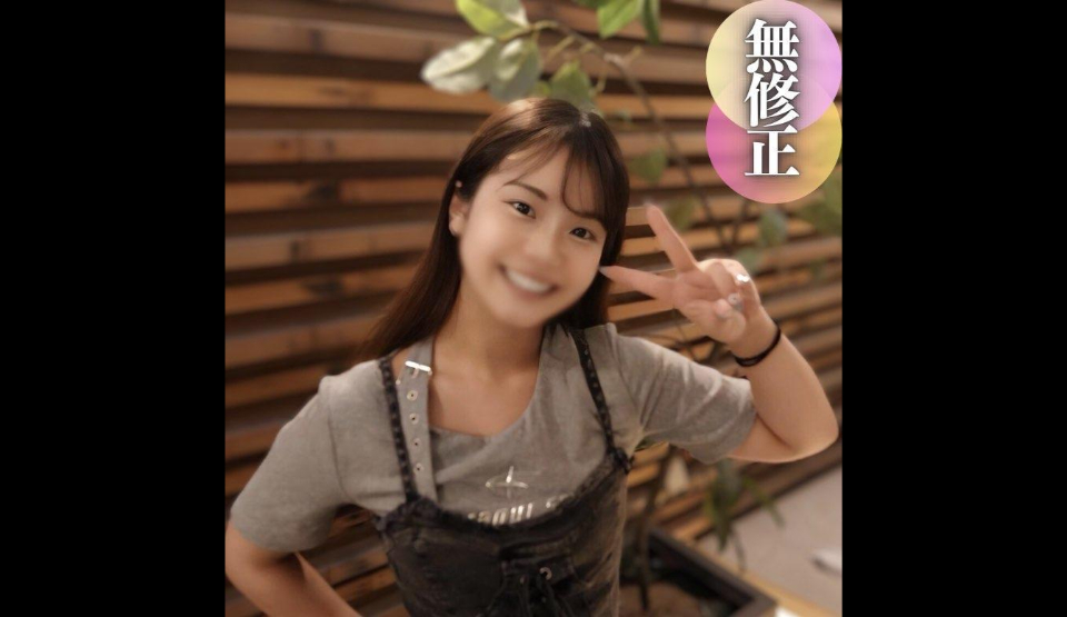 FC2PPV-4496835 [Pemotretan per…