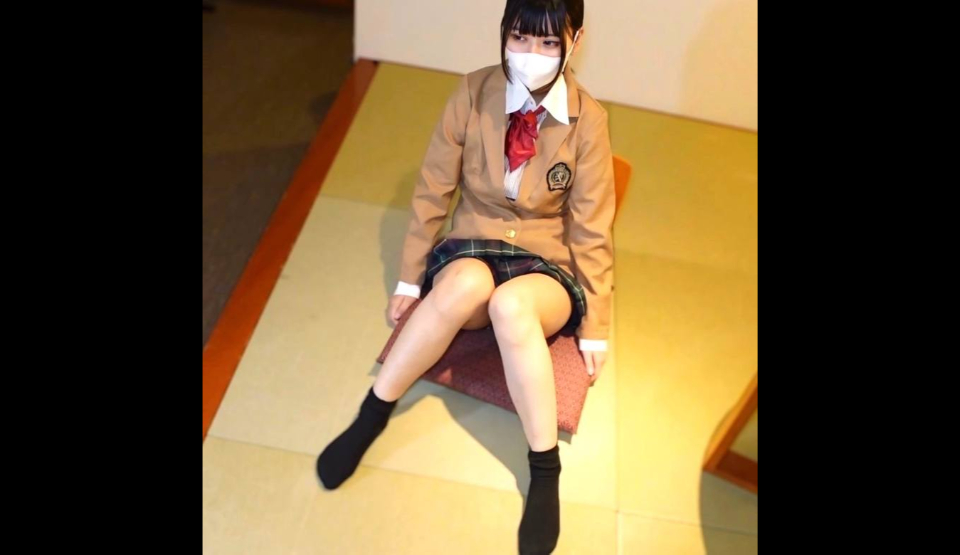 FC2PPV-4504386 ``Tam yüzü orta…