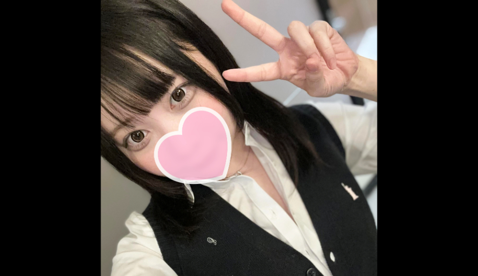 FC2PPV-4529381 [무수정] 고운 피부와 아름…